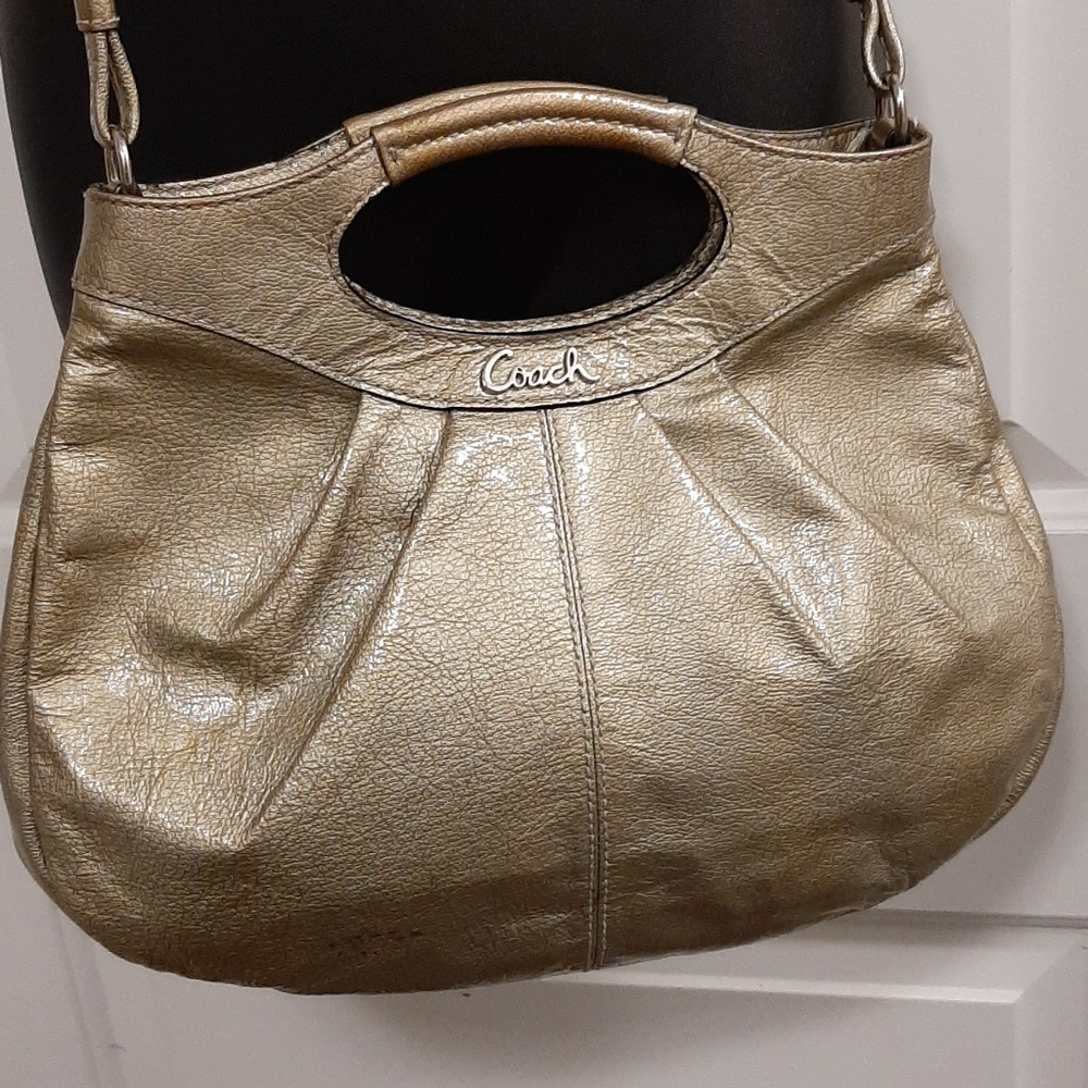 Rare Coach Gold Lexi Patent Leather Purse 14079 Purple Lining Vintage